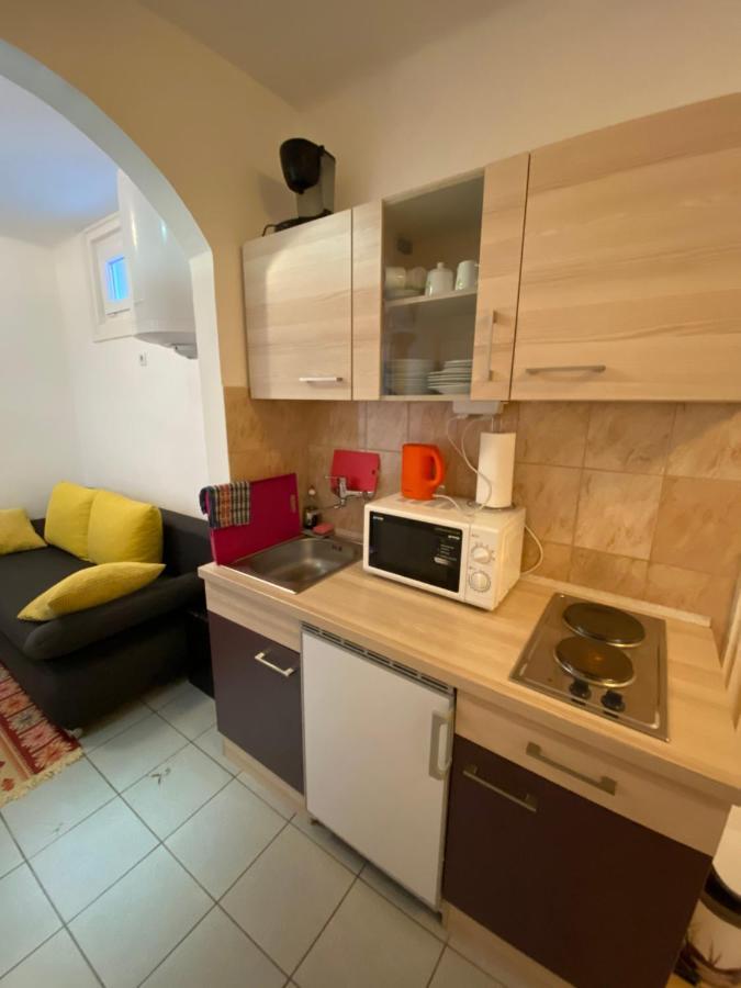 Apartment And Rooms Heart Of The City Budapesta Exterior foto