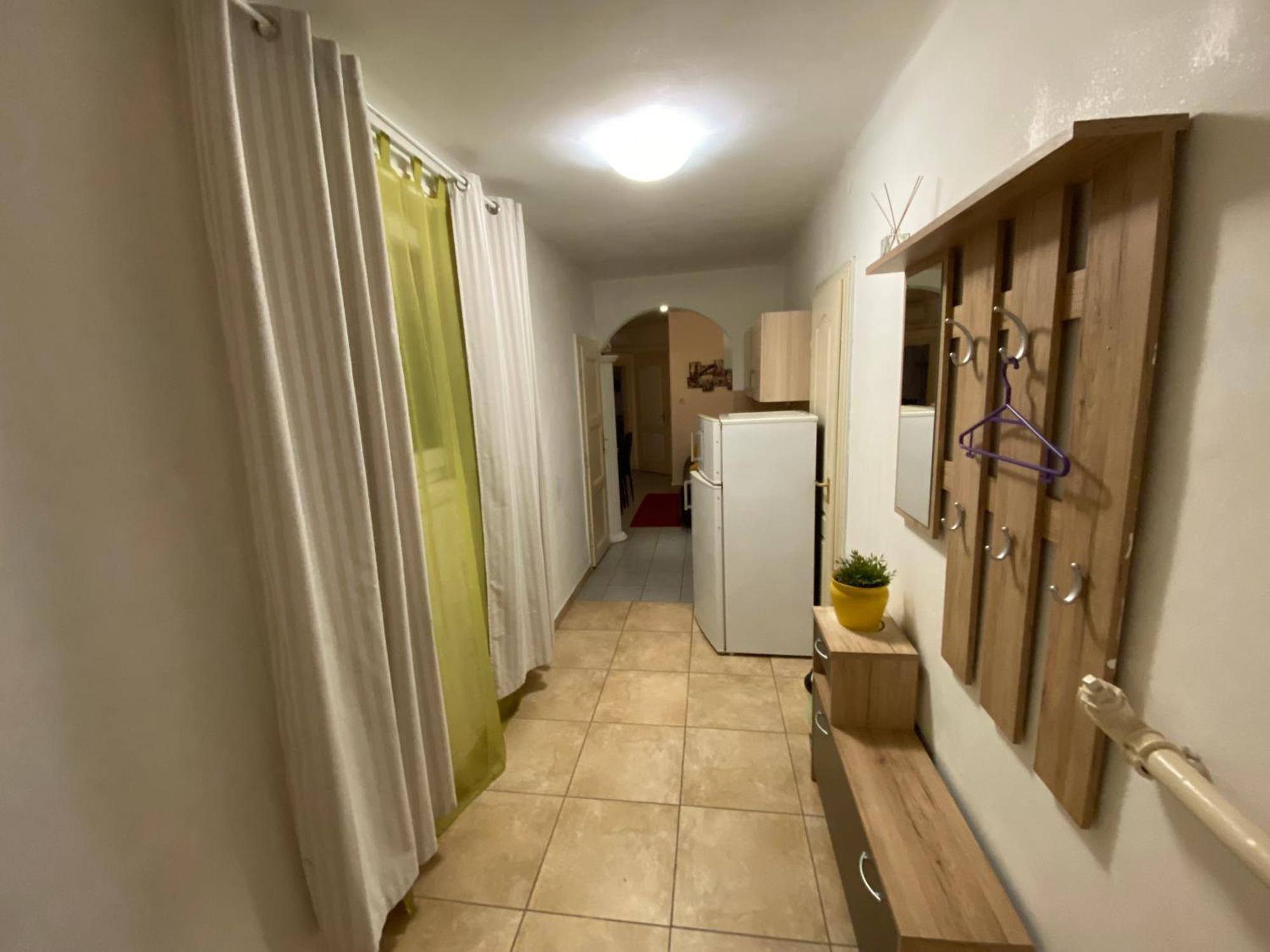 Apartment And Rooms Heart Of The City Budapesta Exterior foto