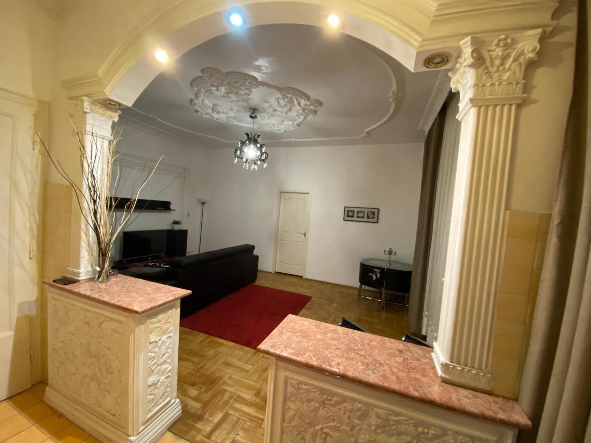 Apartment And Rooms Heart Of The City Budapesta Exterior foto