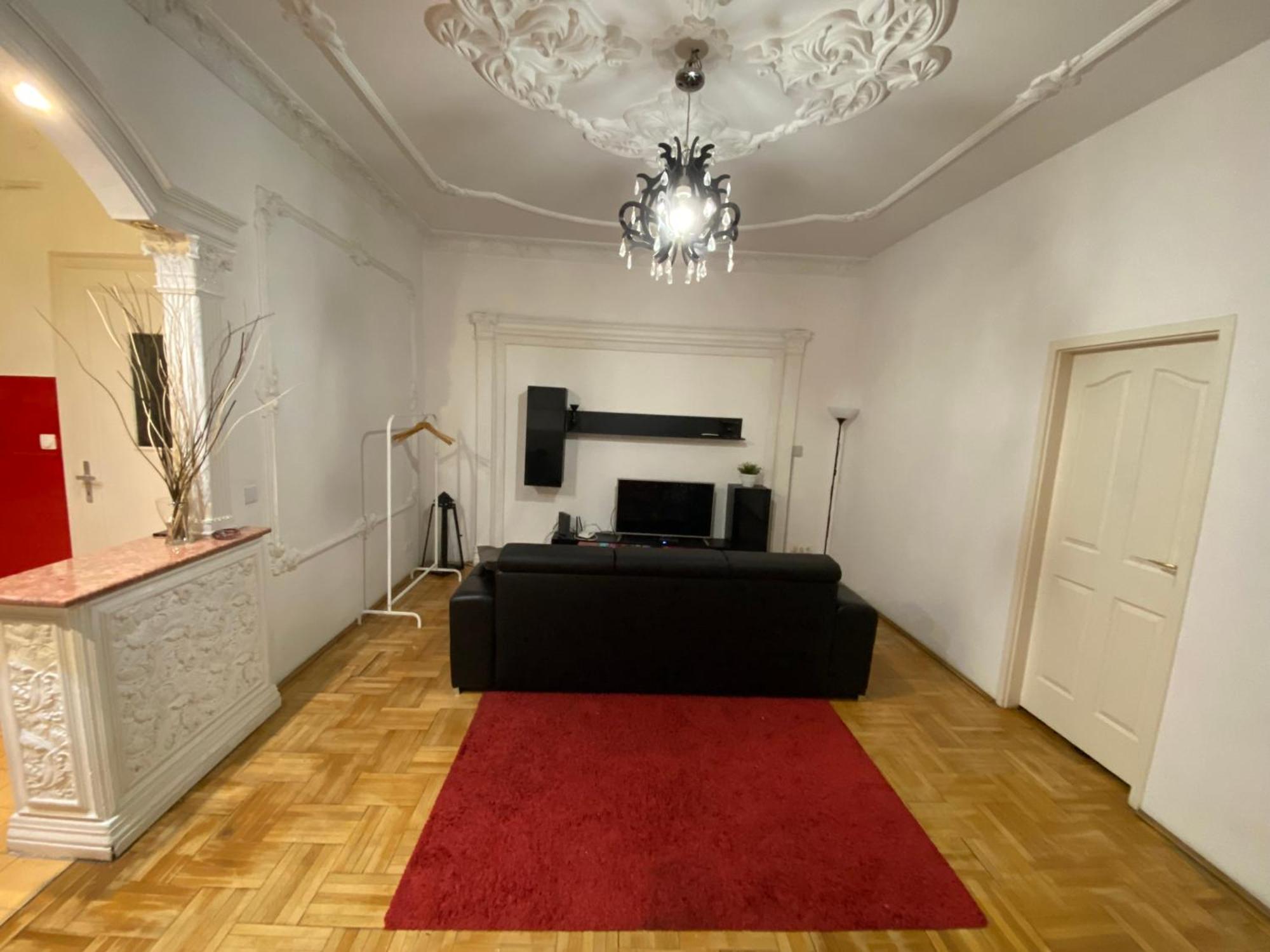 Apartment And Rooms Heart Of The City Budapesta Exterior foto